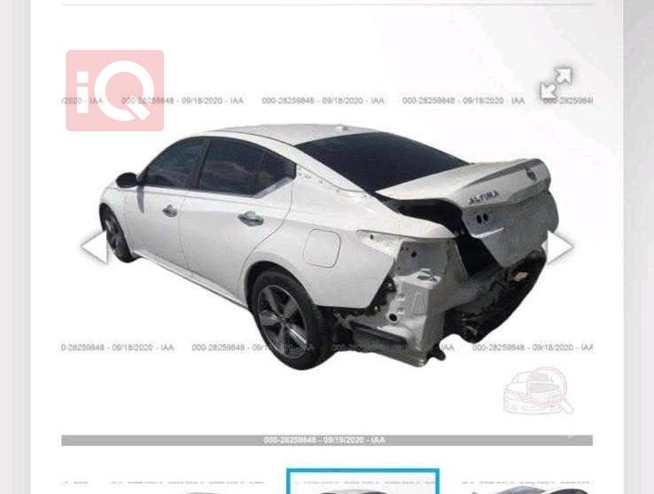 نيسان ألتيما